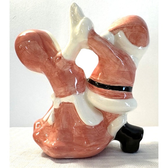 Vintage Santa and Mrs. Claus Ceramic Figurine Dancing together - Picture 4 of 11